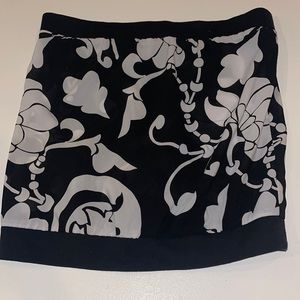Old navy black and white floral tube top Med